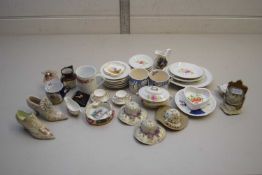 COLLECTION OF MIXED MINIATURE CHINA WARES TO INCLUDE DINNER WARES, CUPS, SAUCERS, PLUS FURTHER