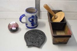 MIXED LOT CAITHNESS PAPERWEIGHT, VARIOUS BREAD TINS, ISLE OF MAN TRIVET, AND OTHER ITEMS