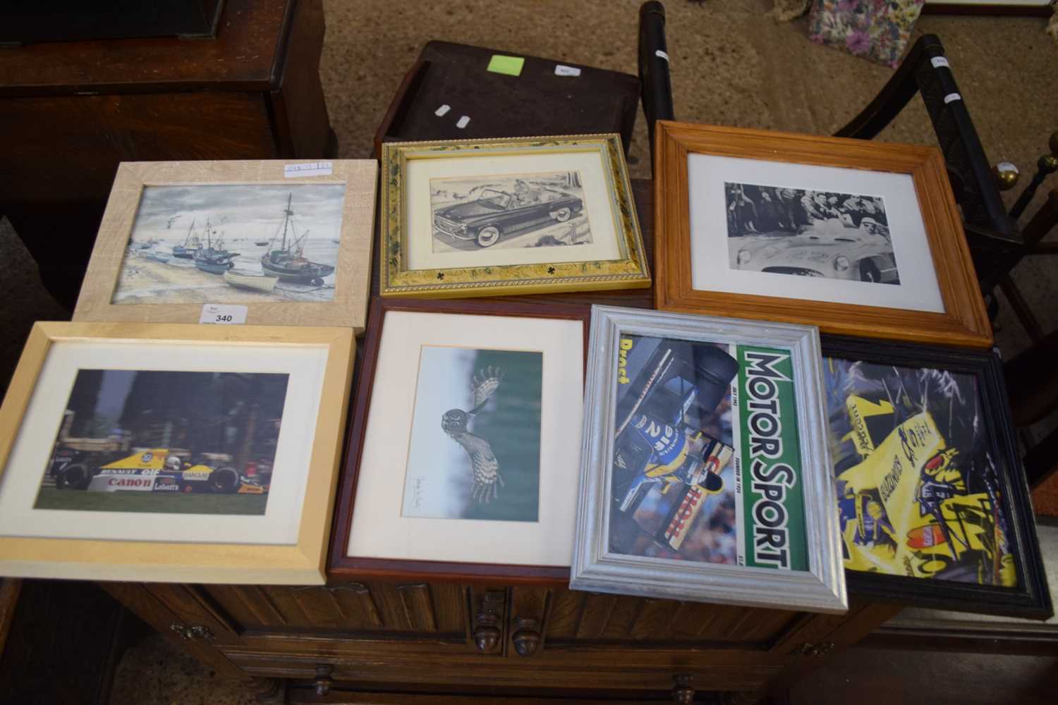 MIXED LOT VARIOUS ASSORTED FRAMED PRINTS TO INCLUDE VINTAGE MOTOR RACING AND MOTORCAR INTEREST AND