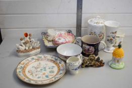MIXED LOT COMPRISING A STAFFORDSHIRE SPILL VASE DECORATED WITH A FAMILY OF SWANS, DECORATEDF PLATES,