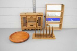 SMALL TABLE TOP CABINET, WOODEN LETTER RACK, SMALL WOODEN SHELF UNIT ETC (4)