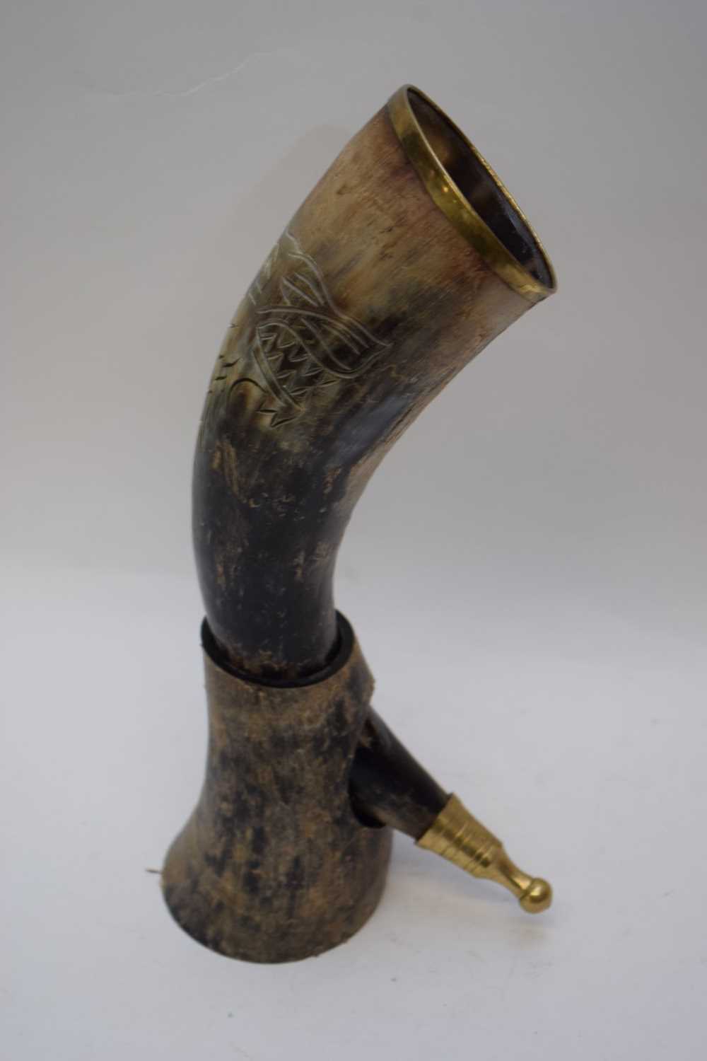 Antique brass mounted cow horn drinking vessel decorated with carved lions head detail, together - Image 5 of 5