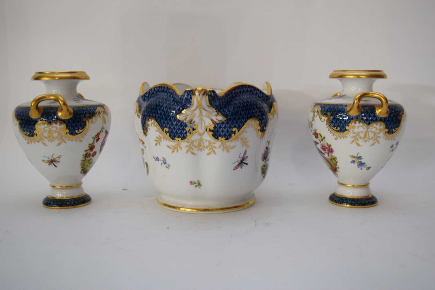 Pair of Spode Copeland vases with exotic birds together with a small matching jardiniere with floral - Image 5 of 6