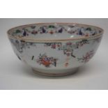 Large Chinese export 18th century bowl with floral design, 23cm diam, (riveted repair)