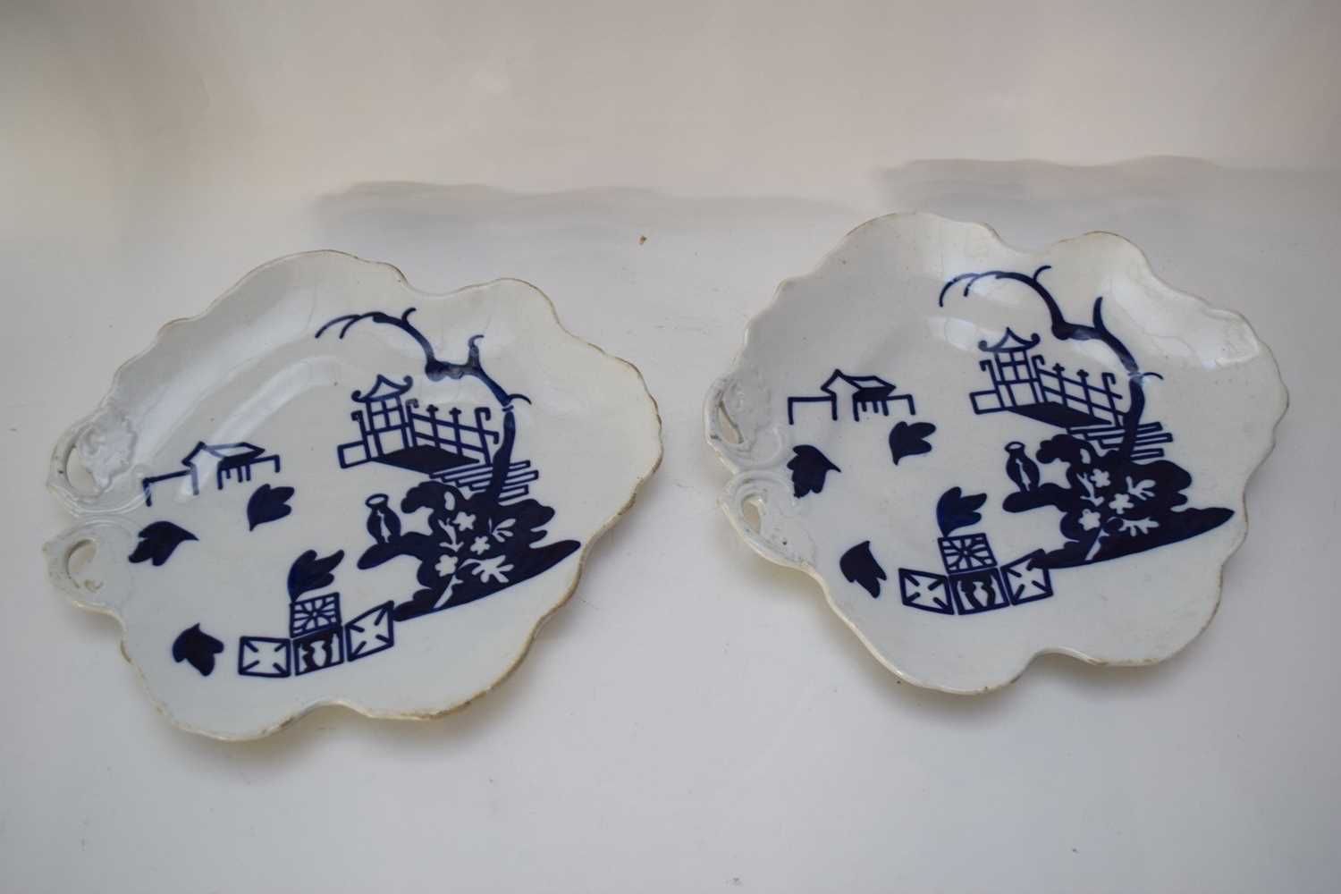 Rare pair of Middlesbrough dishes with a blue and white chinoiserie design
