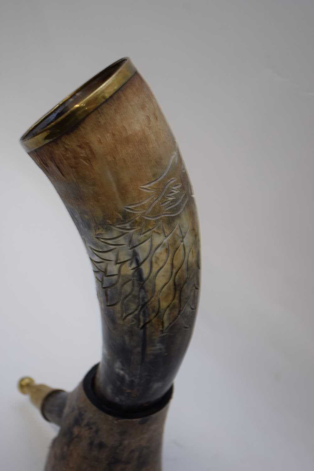 Antique brass mounted cow horn drinking vessel decorated with carved lions head detail, together - Image 3 of 5