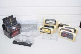 COLLECTION OF VARIOUS BOXED TOY VEHICLES PLUS FURTHER GLASS MODEL CAR