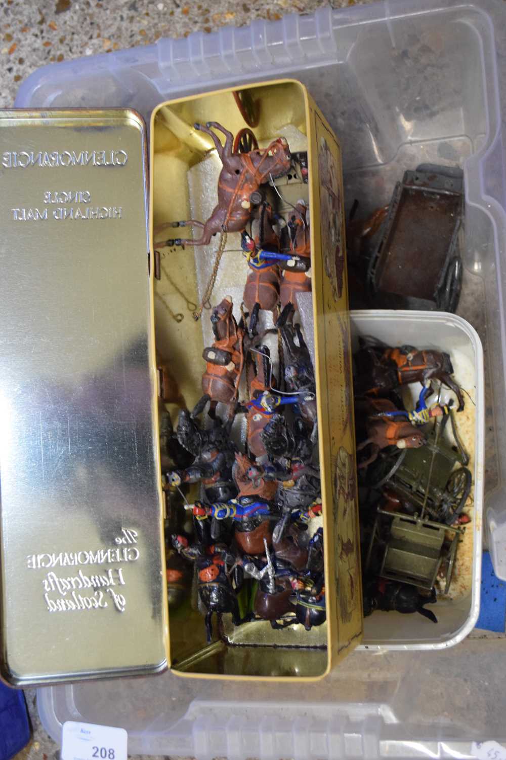 QUANTITY OF BRITAINS DIE-CAST SOLDIERS ON HORSEBACK PLUS FURTHER MILITARY CANNON AND OTHERS