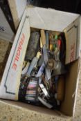 ONE BOX OF CUTLERY, KITCHEN WARE ETC