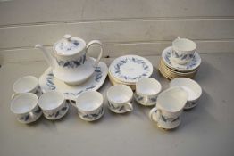 ROYAL STANDARD TREND PATTERN TEA SET