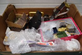 BOX OF VARIOUS TOYS TO INCLUDE DIE-CAST CARTS, A DINKY VINTAGE AMBULANCE, A VINTAGE JAPANESE BATTERY