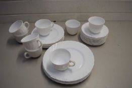 QUANTITY OF MODERN TEA WARES