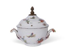 Very rare Meissen Augustus Rex oval tureen and cover from the Royal Pantry of Augustus the Strong,