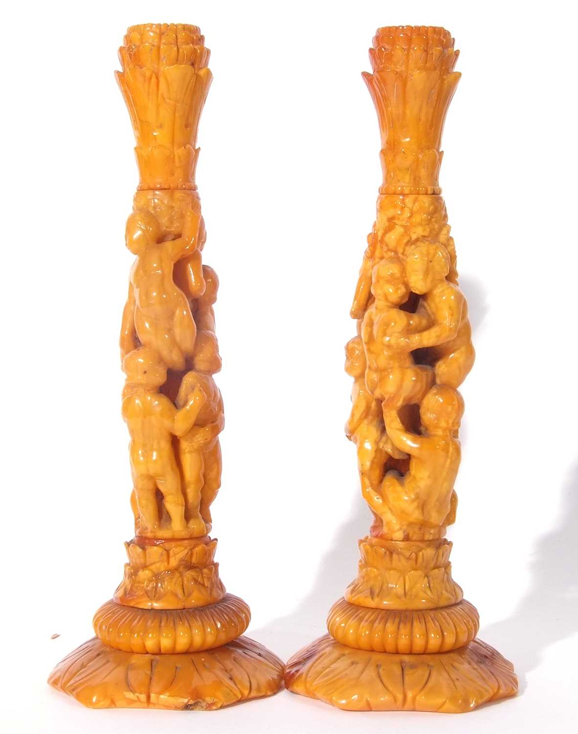 Pair of mid 19th century natural Baltic amber candlesticks (possibly German), having Corinthian - Image 6 of 16