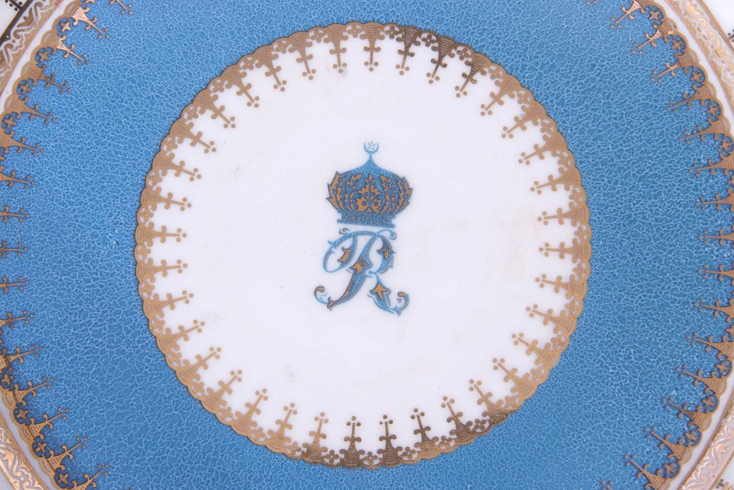 Set of 12 rare Royal Worcester plates commissioned for the Nawab Hamid Ali Khan of Rampur, - Image 3 of 6