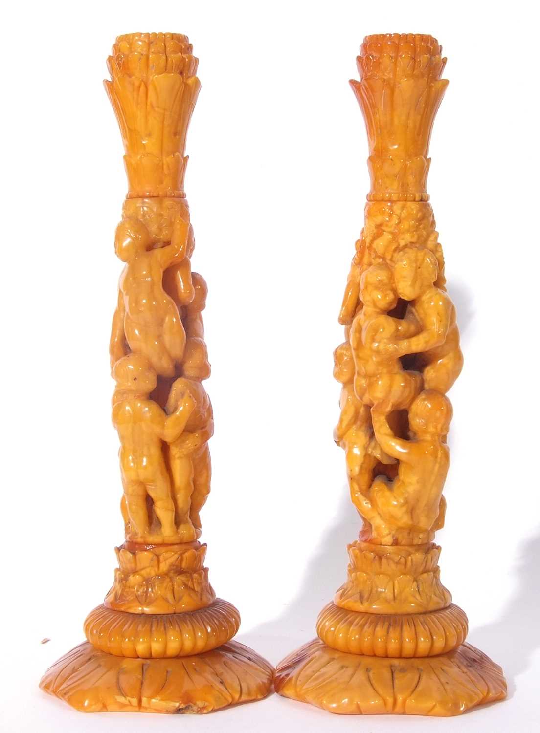 Pair of mid 19th century natural Baltic amber candlesticks (possibly German), having Corinthian - Image 7 of 16