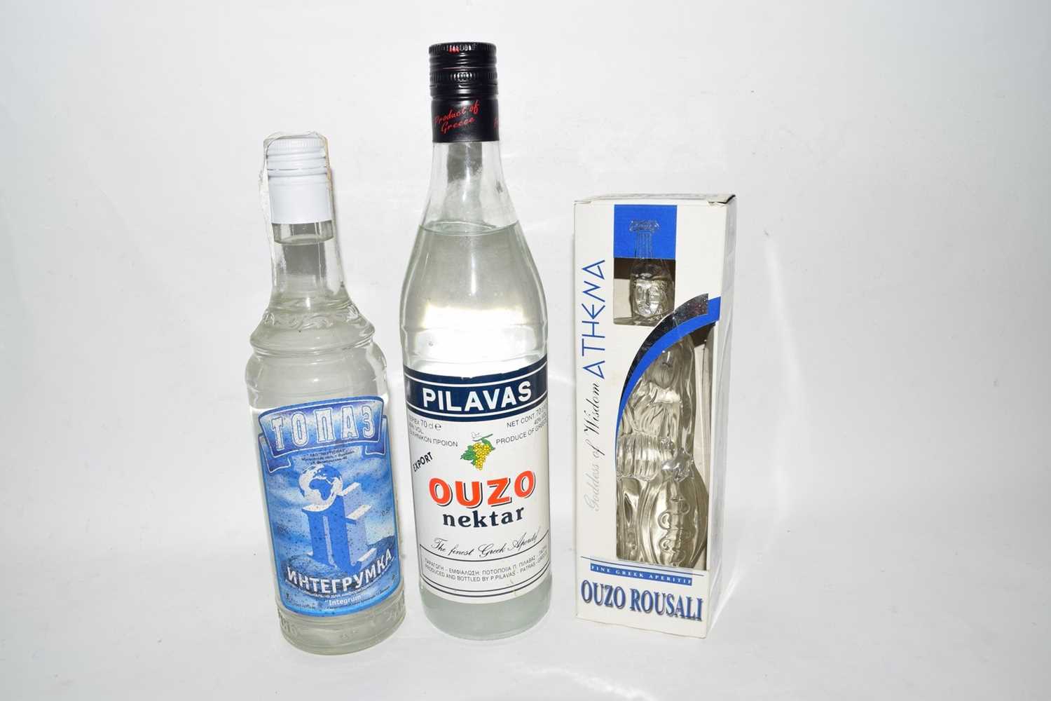 1 bt Ouzo Pilavas - 40%; t/w 1 bt Tona 3 Integrum (50cl); and 1 bt Ouzo Rousali - 44% (boxed) -