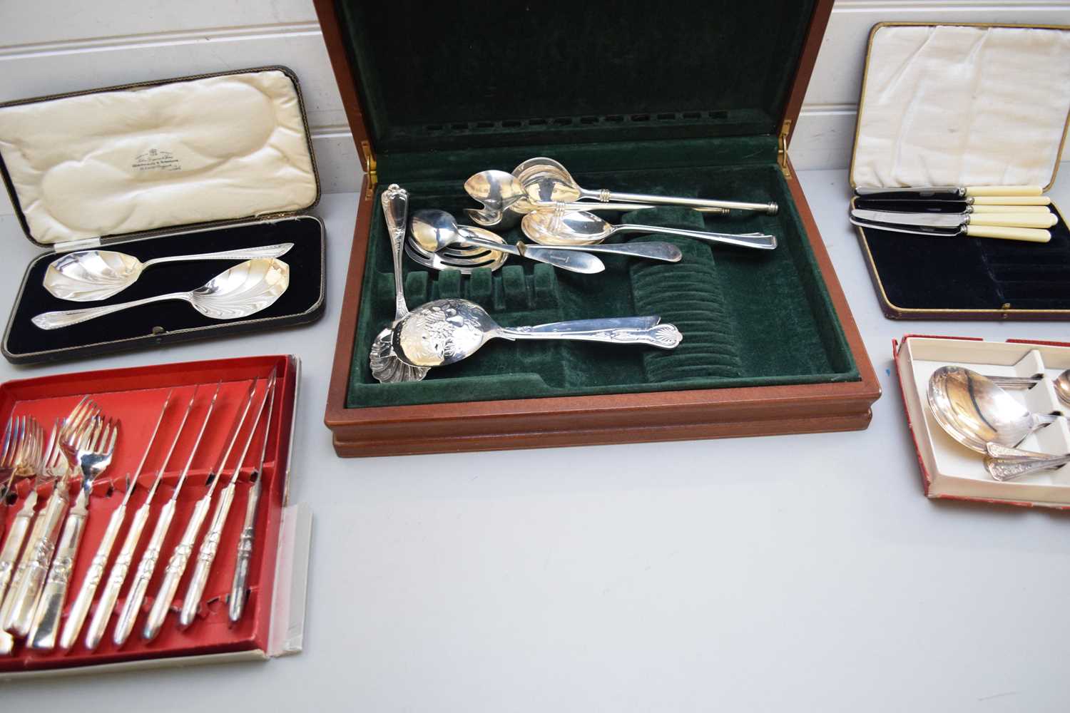 QUANTITY OF CASED SILVER PLATED CUTLERY