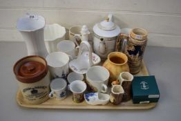 MIXED LOT ASSORTED CERAMICS TO INCLUDE SMALL BESWICK VASE, DECORATED MUGS, TEA WARES ETC