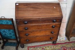 VICTORIAN MAHOGANY BUREAU WITH FALL FRONT OPENING TO A FITTED INTERIOR OVER A FOUR DRAWER BASE, 97CM