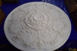 LARGE PLASTERWORK CEILING ROSE DECORATED WITH FLORAL DETAIL (A/F)