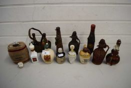 MIXED LOT OF VARIOUS MINIATURE BOTTLES OF SPIRITS