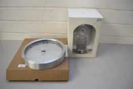 MODERN ANNIVERSARY TYPE MANTEL CLOCK TOGETHER WITH A LONDON WALL CLOCK, BOTH AS NEW