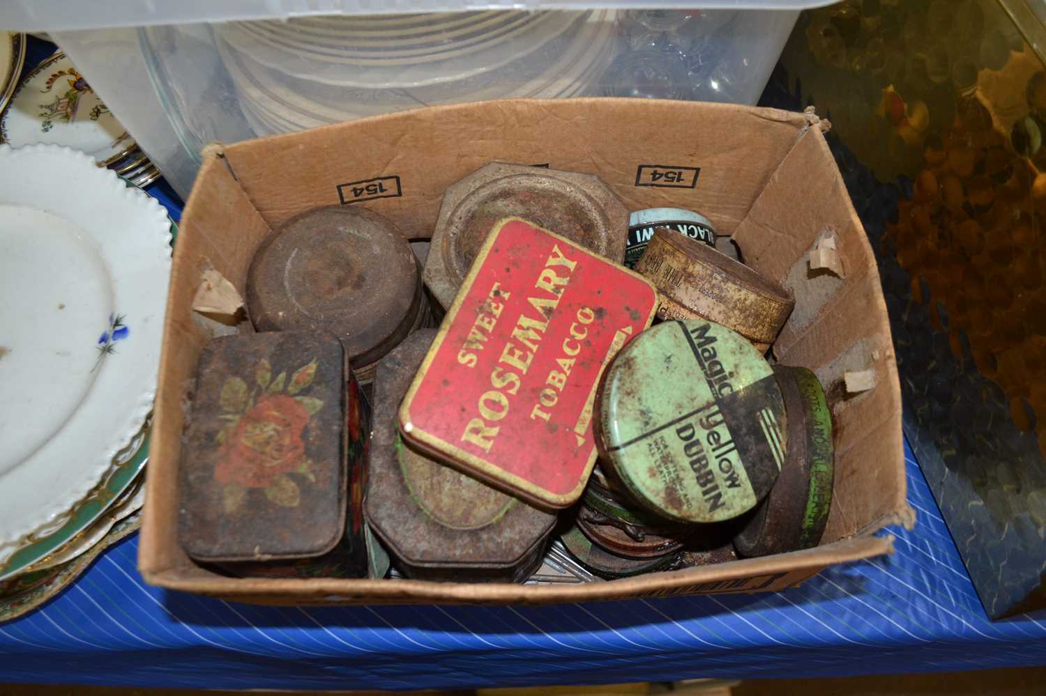 BOX CONTAINING TOBACCO TINS