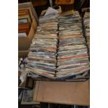 BOX CONTAINING LARGE QUANTITY OF 7" SINGLE RECORDS