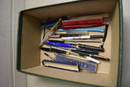 BOX OF MIXED PENS