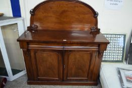 VICTORIAN MAHOGANY CHIFFONIER WITH ARCHED BACK OVER A BODY WITH TWO DRAWERS AND TWO PANELLED