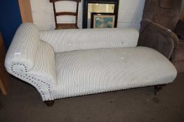 VICTORIAN CHAISE LONGUE COVERED IN TICKING TYPE FABRIC