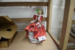 ROYAL DOULTON FIGURINE 'TOP O THE HILL'
