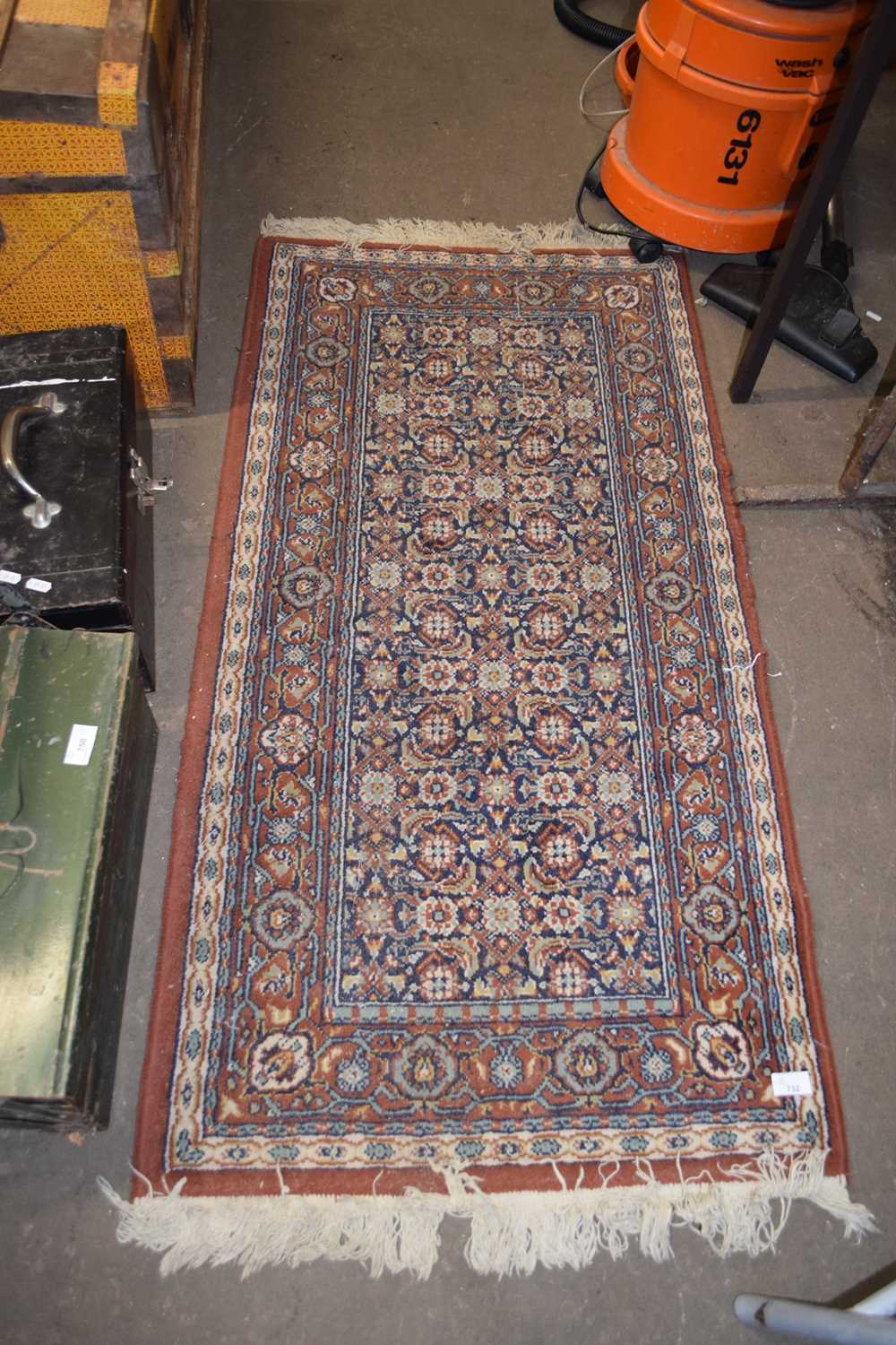 SMALL WOOL FLOOR RUG DECORATED WITH STYLISED FLORAL DESIGN, 134CM LONG