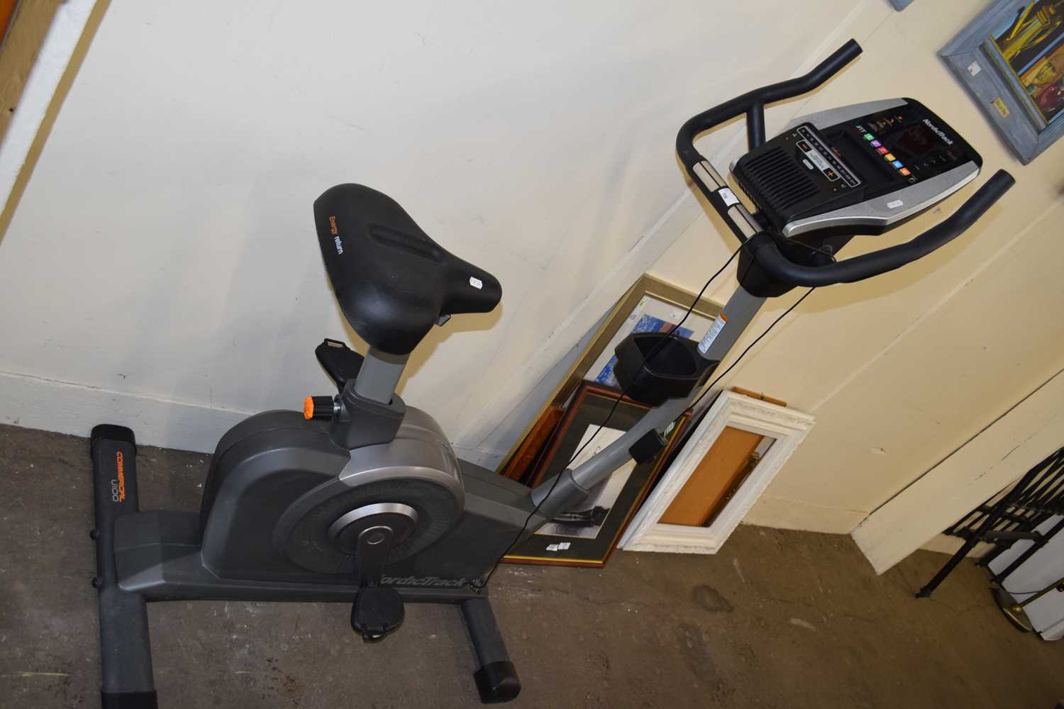 NORDIC TRACK EXERCISE MACHINE