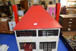 VINTAGE PAINTED DOLLS HOUSE