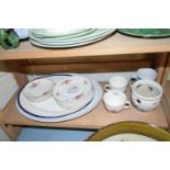 MIXED LOT OF CERAMICS TO INCLUDE MEAT PLATES, CUPS AND SAUCERS ETC