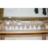 MIXED LOT OF DRINKING GLASSES