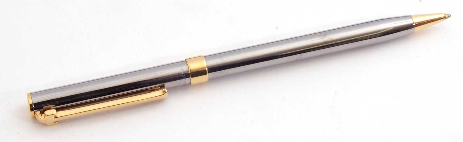 Tiffany & Co stainless steel ballpoint pen with gilt metal T-shaped clip and mounts, engraved ' - Image 4 of 4