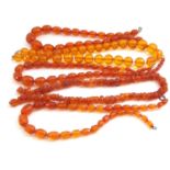 Five rows of faceted and polished amber beads, g/w 182gms