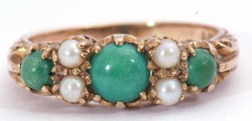 9ct gold turquoise and seed pearl ring, having three graduated round cut turquoises, highlighted