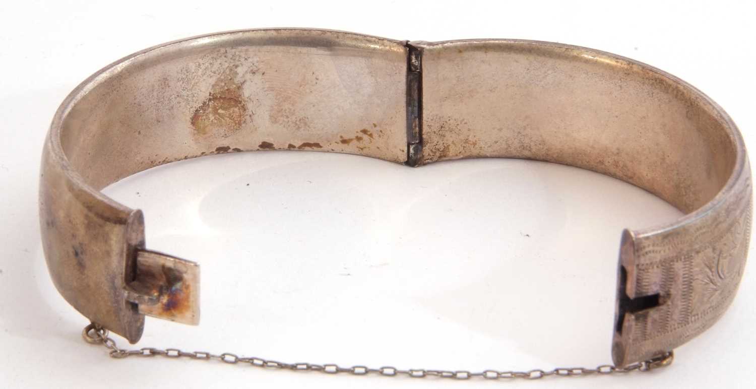 Vintage hallmarked silver hinged bracelet, part chased and engraved, Birmingham 1959, maker's mark - Image 2 of 2