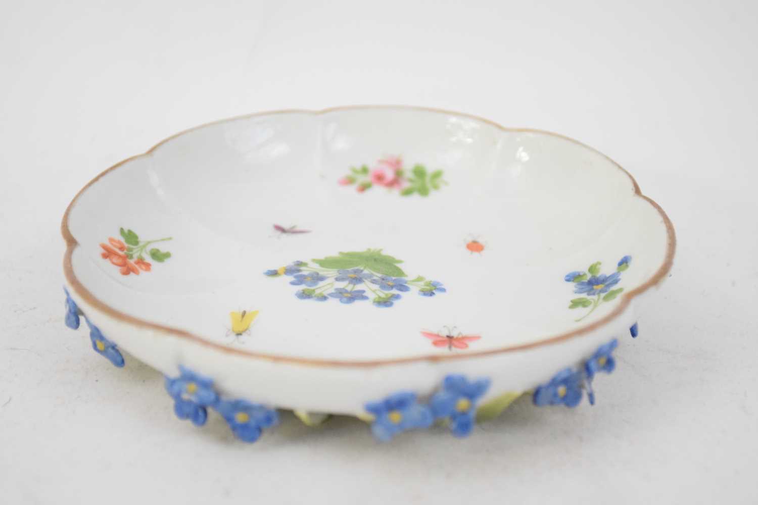 Meissen style lobed saucer decorated with flowers and insects, the base modelled with leaves and - Image 3 of 7