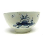 Lowestoft porcelain tea bowl circa 1780, decorated with pagodas