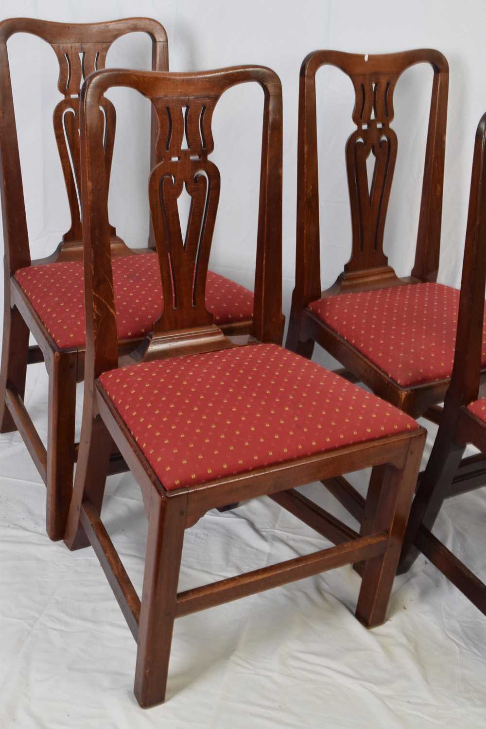 Set of eight 19th century mahogany dining chairs with pierced splat backs and red upholstered seats - Image 2 of 4