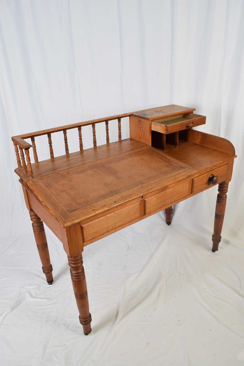 Victorian pitch pine desk with sloped hinged writing surface opening to a storage recess with - Image 2 of 3