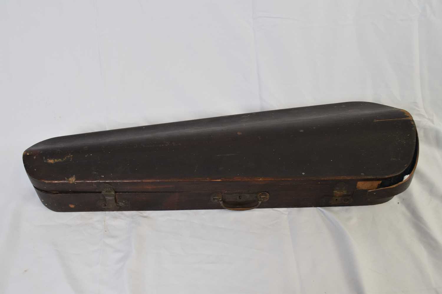 Antique violin and bow and case, no makers label noted (a/f) - Image 2 of 3