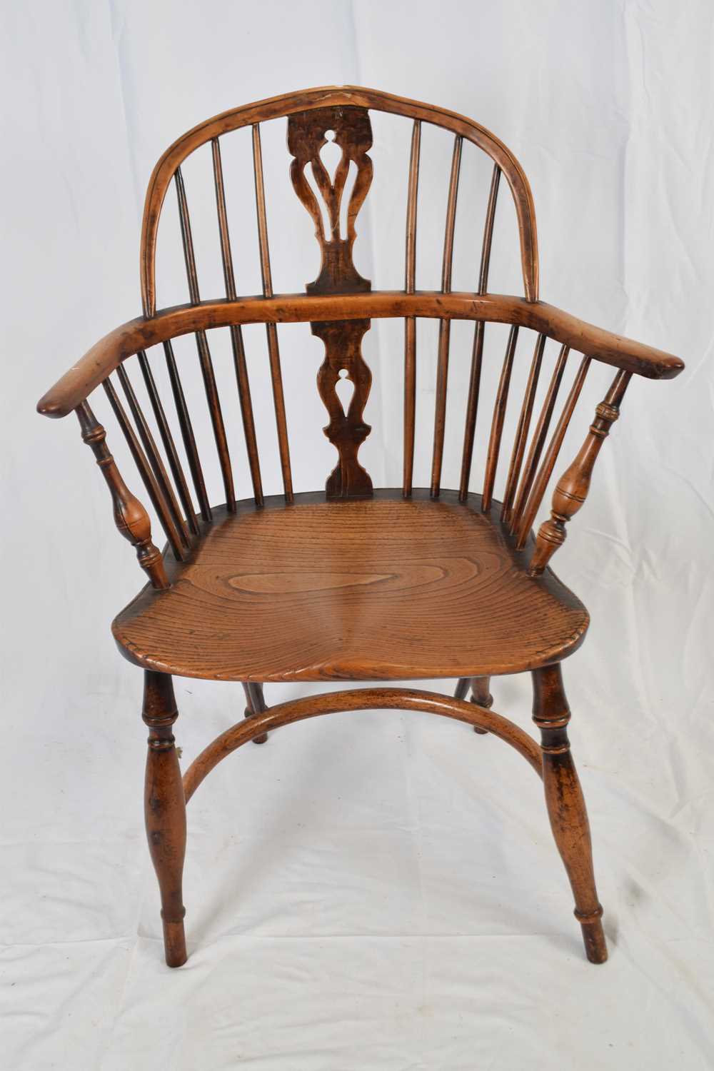 Ash, yew wood and elm Windsor chair with hooped back, saddle seat and turned front legs with - Image 2 of 2