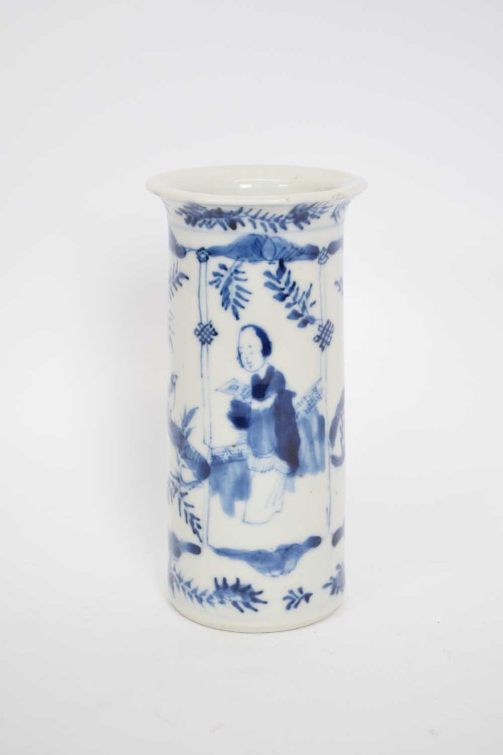19th century Chinese porcelain cylindrical vase decorated with ladies reading with a bird on a - Bild 3 aus 6
