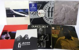 A mixed lot of approx. 40 albums and singles, mainly jazz but also including artists such as the